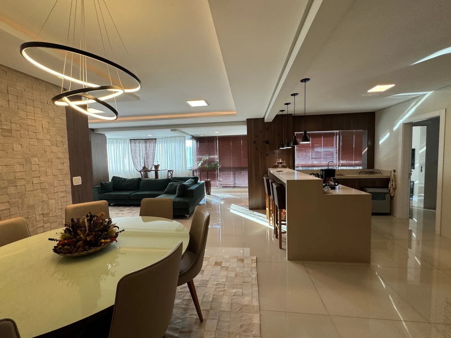 Apartamento 3 Suítes à Venda no Centro de Marau RS