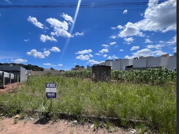 Terreno à Venda em Marau RS - 560 m²