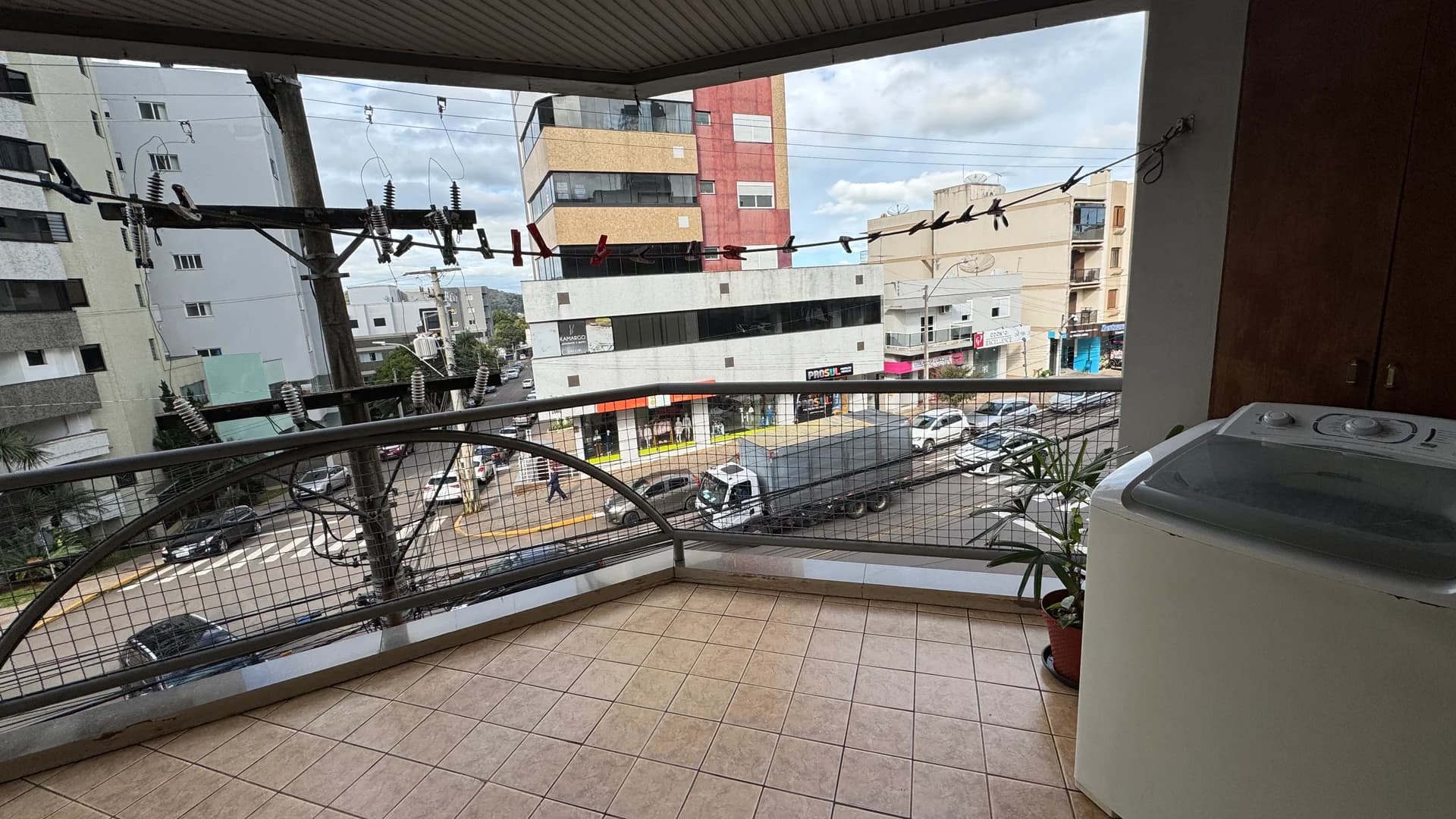 Apartamento 3 Dorms à Venda no Centro de Marau RS