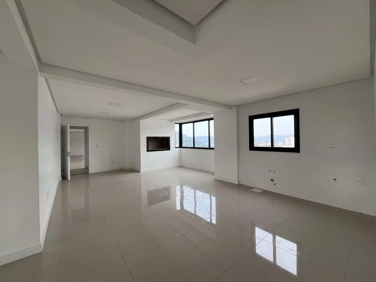 Apartamento 2 Dorms à Venda no Centro de Marau RS