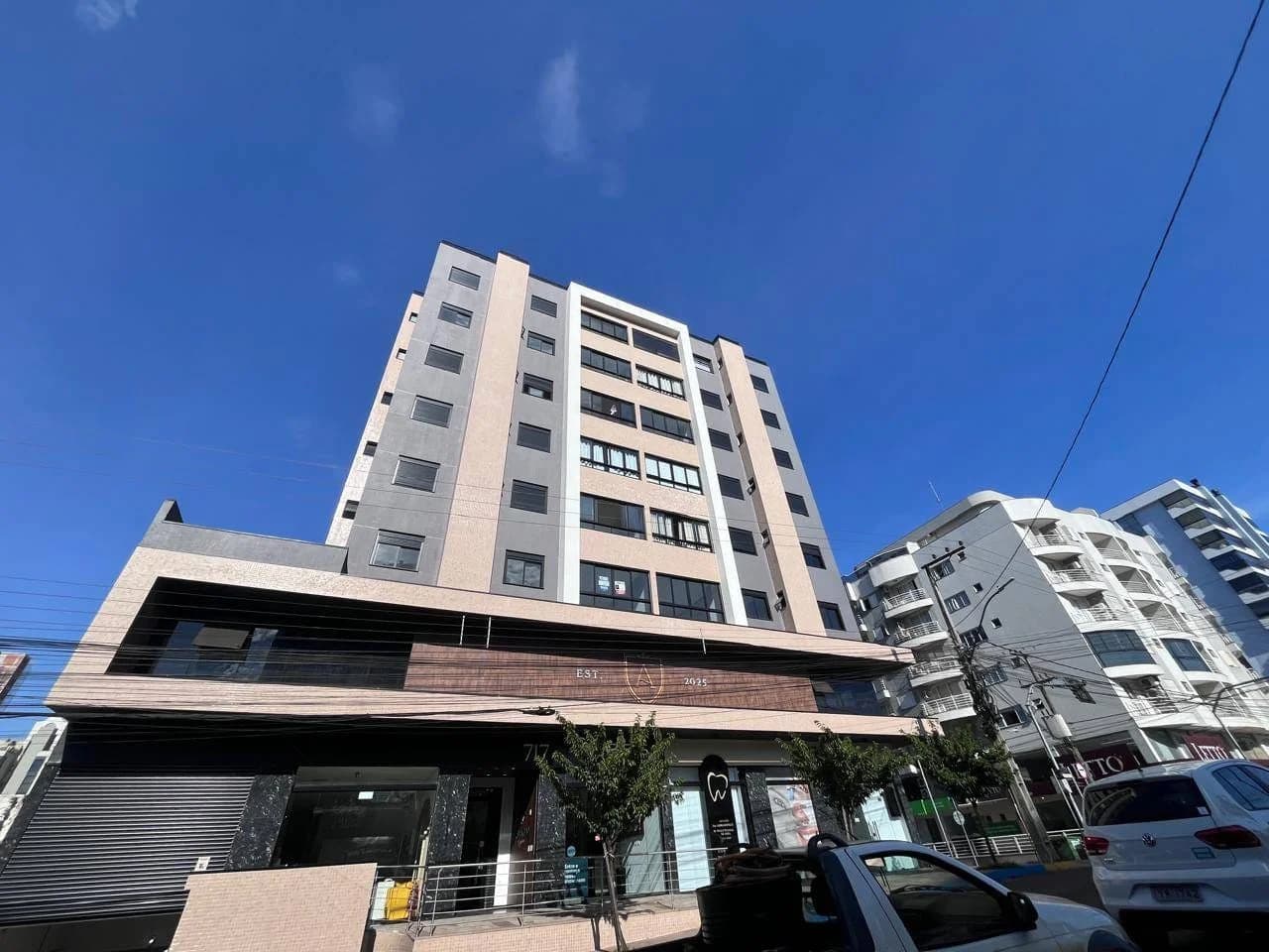 Apartamento 3 Dorms à Venda no Centro de Marau RS