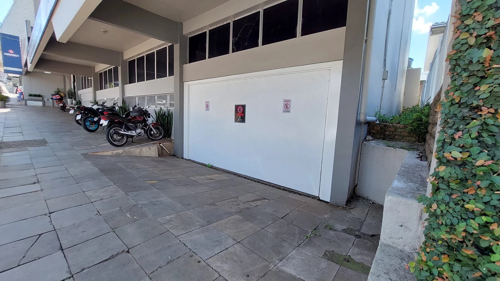 Sala Comercial 400m² para Alugar no Centro Marau