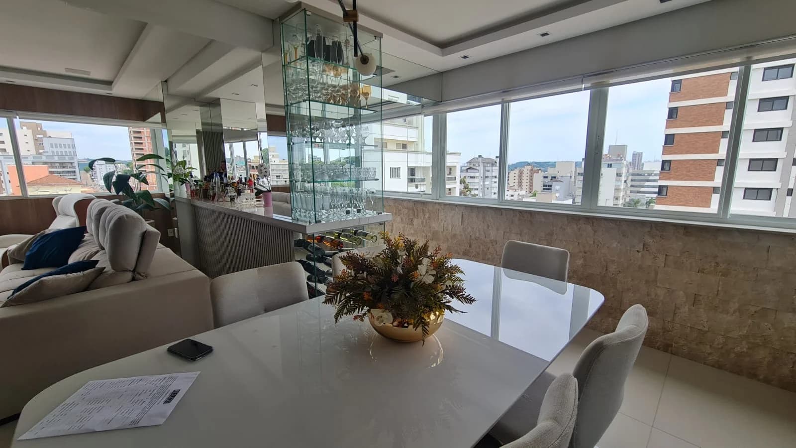 Apartamento 3 Dorms à Venda no Centro de Marau RS