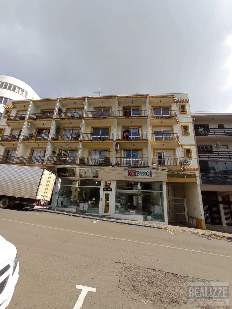 Apartamento 3 Dorms à Venda no Centro de Marau RS