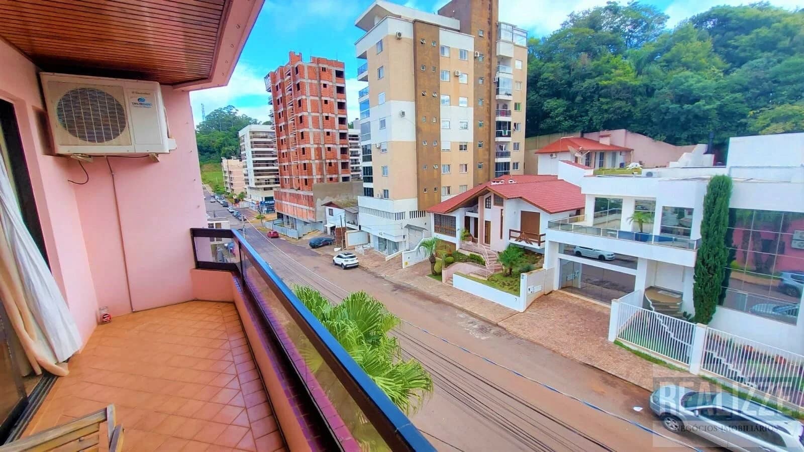 Apartamento 3 Dorms à Venda no Centro de Marau RS