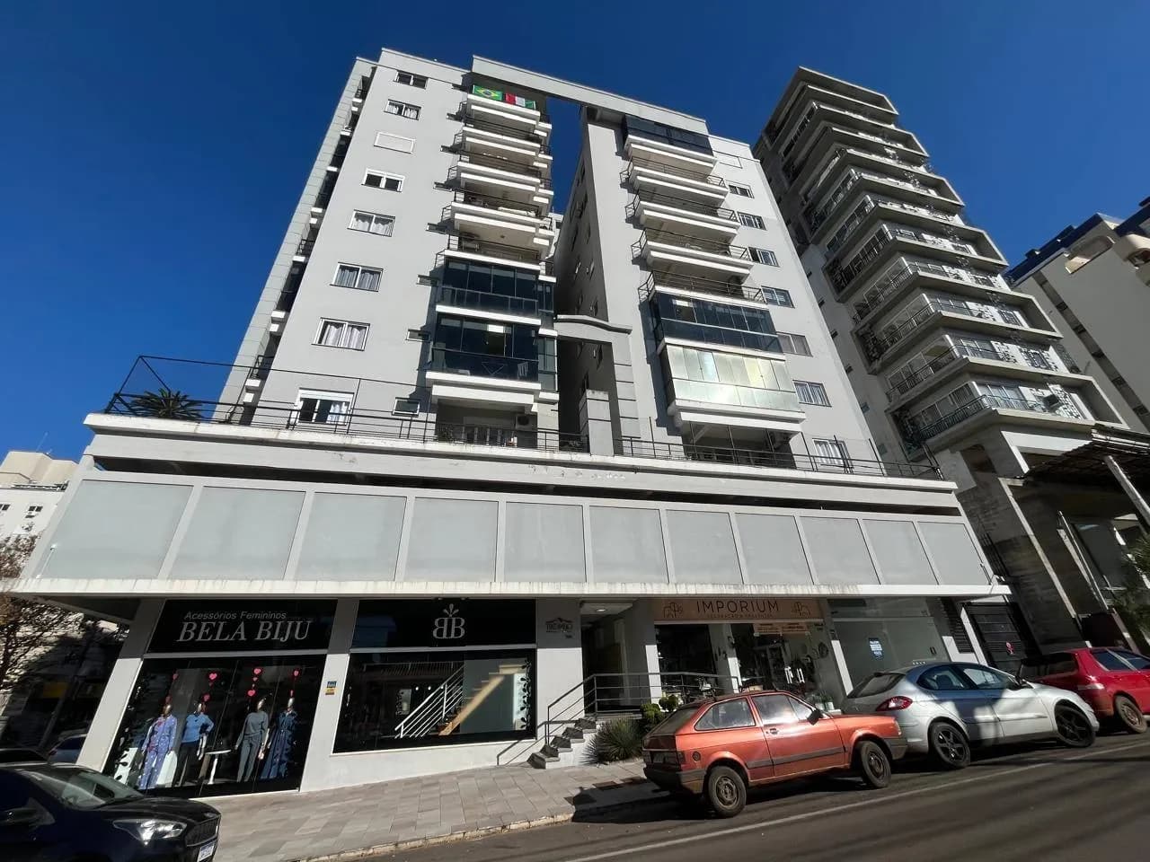 Apartamento 3 Dorms à Venda no Centro de Marau RS